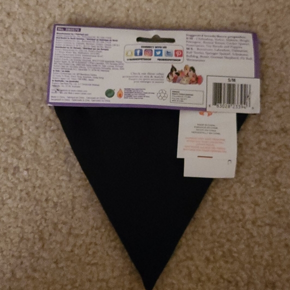 Rubie's Pet Shop Tuxedo Bandana - Picture 5 of 9